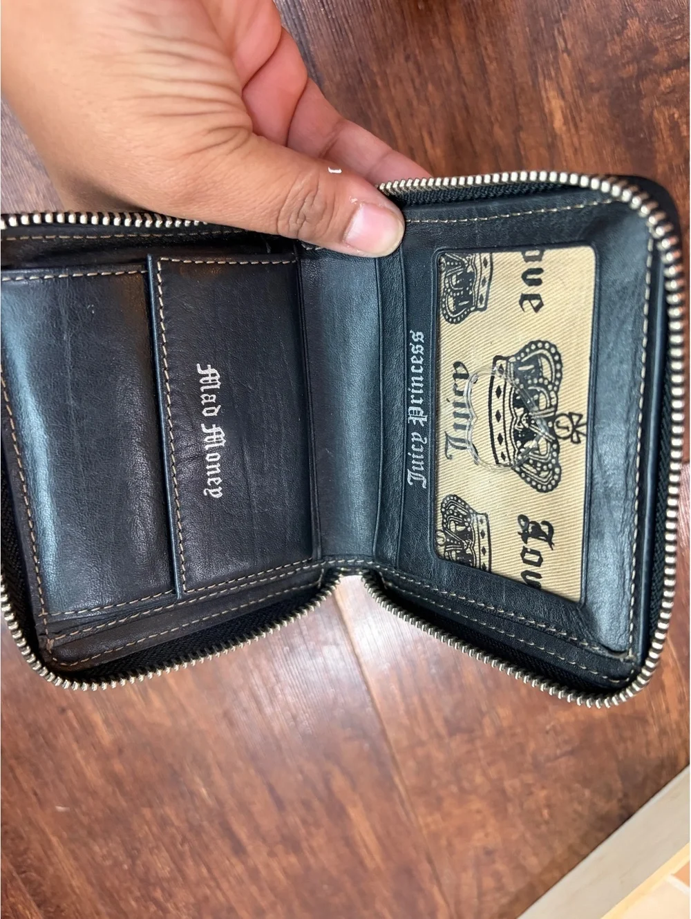 Vintage Juicy Couture Brown Zip Wallet.